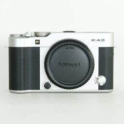 FUJIFILM X-A3 ボディ  シルバー