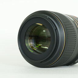 Nikon AF-S VR Micro-Nikkor 105mm f/2.8G IF-ED