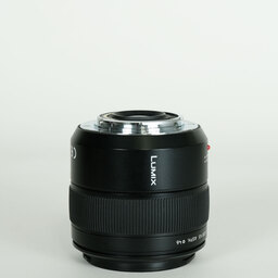 Panasonic LEICA DG MACRO-ELMARIT 45mm F2.8 ASPH. MEGA O.I.S.