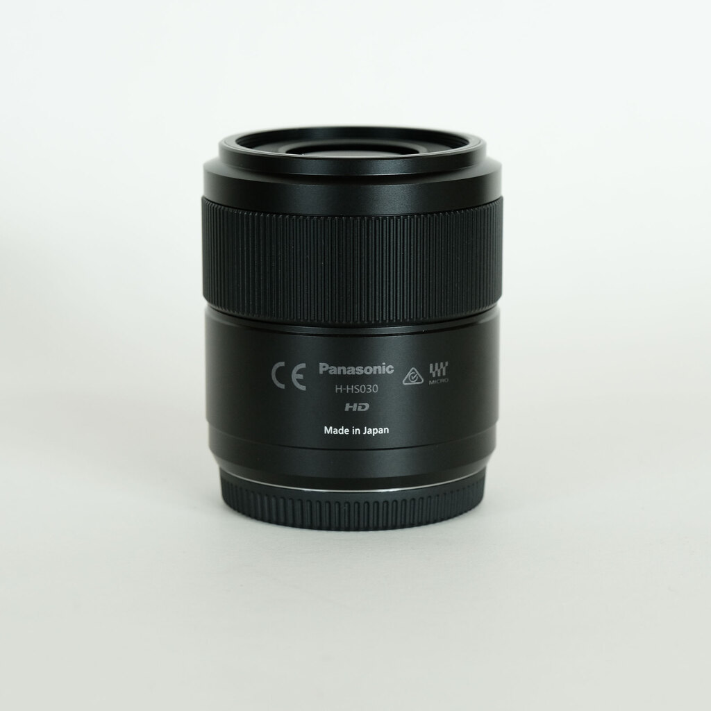 Panasonic LUMIX G MACRO 30mm F2.8 ASPH. MEGA O.I.S.