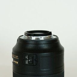 Nikon AF-S NIKKOR 85mm f/1.8G