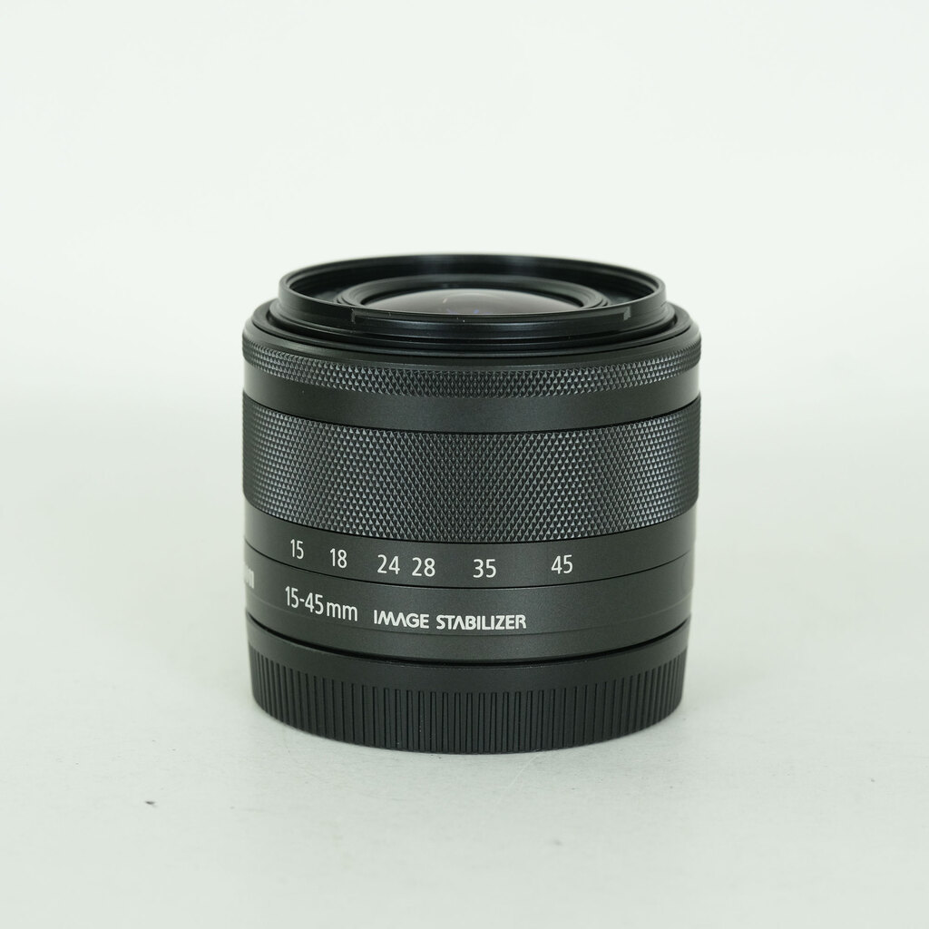 Canon EF-M15-45mm F3.5-6.3 IS STM