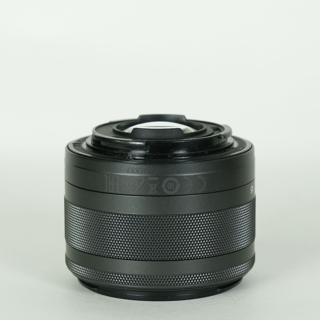 Canon EF-M15-45mm F3.5-6.3 IS STM
