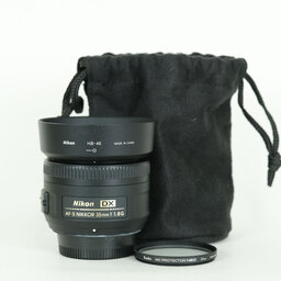 Nikon AF-S DX NIKKOR 35mm f/1.8G