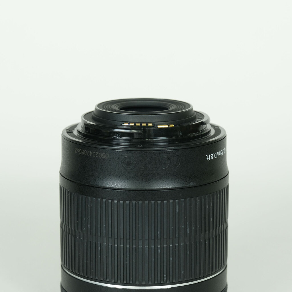 Canon EF-S18-55mm F3.5-5.6 IS STM