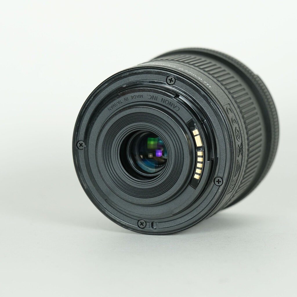 Canon EF-S10-18mm F4.5-5.6 IS STM