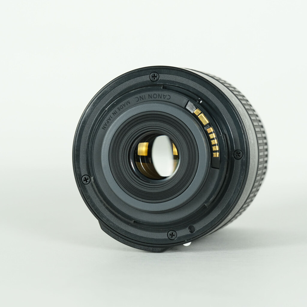 Canon EF-S18-55mm F3.5-5.6 ISの出品 | ONE SCENE（ワンシーン）