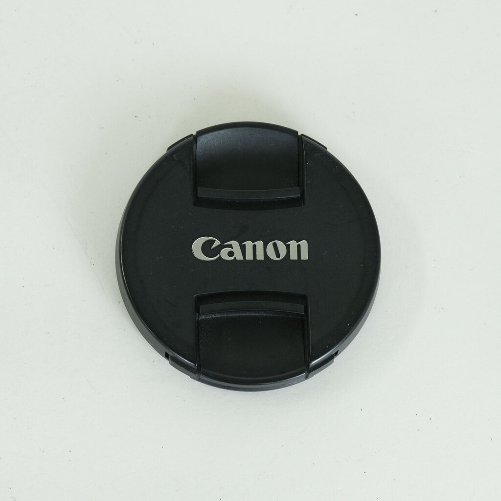 Canon EF100mm F2.8Lマクロ IS USM