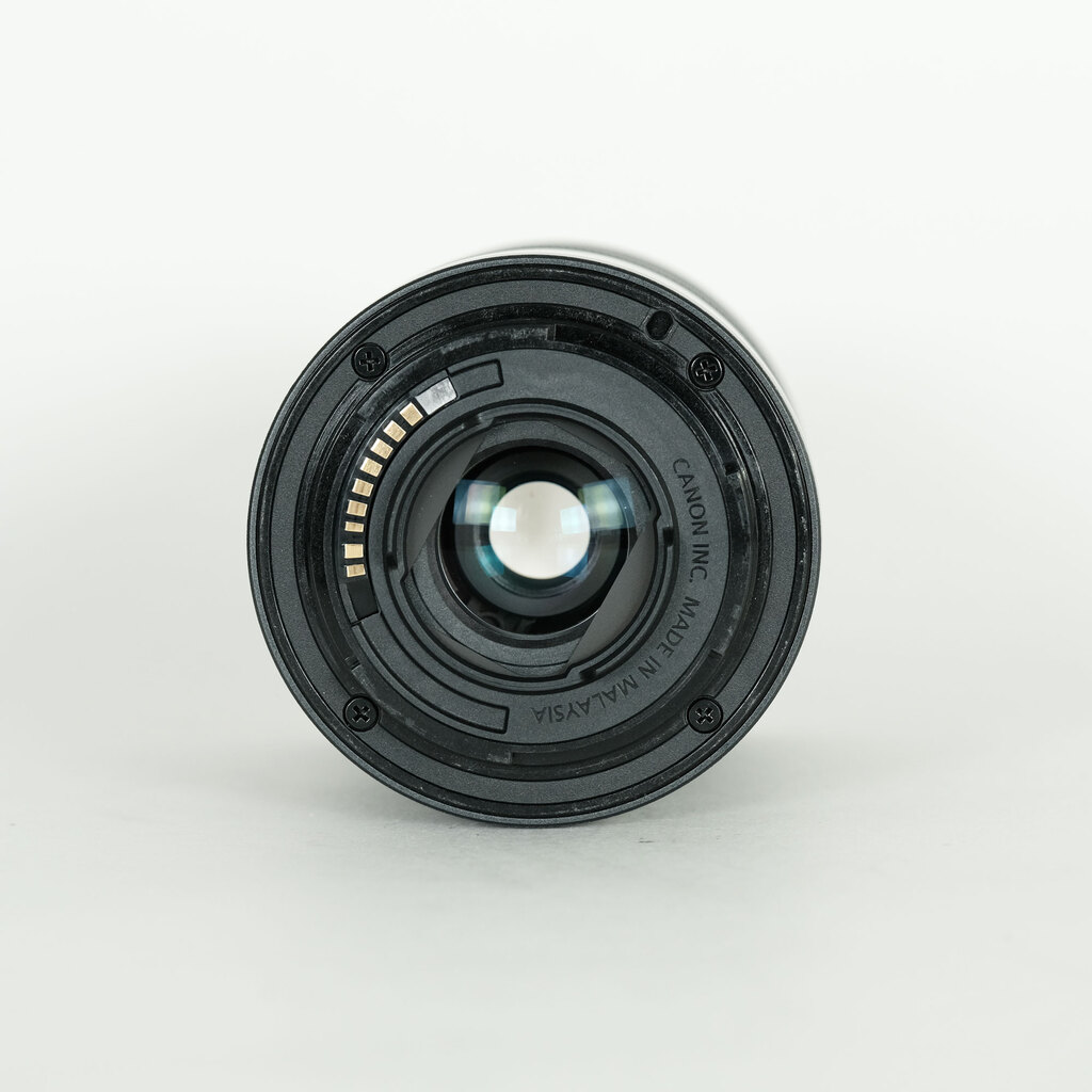 Canon EF-M18-150mm F3.5-6.3 IS STM