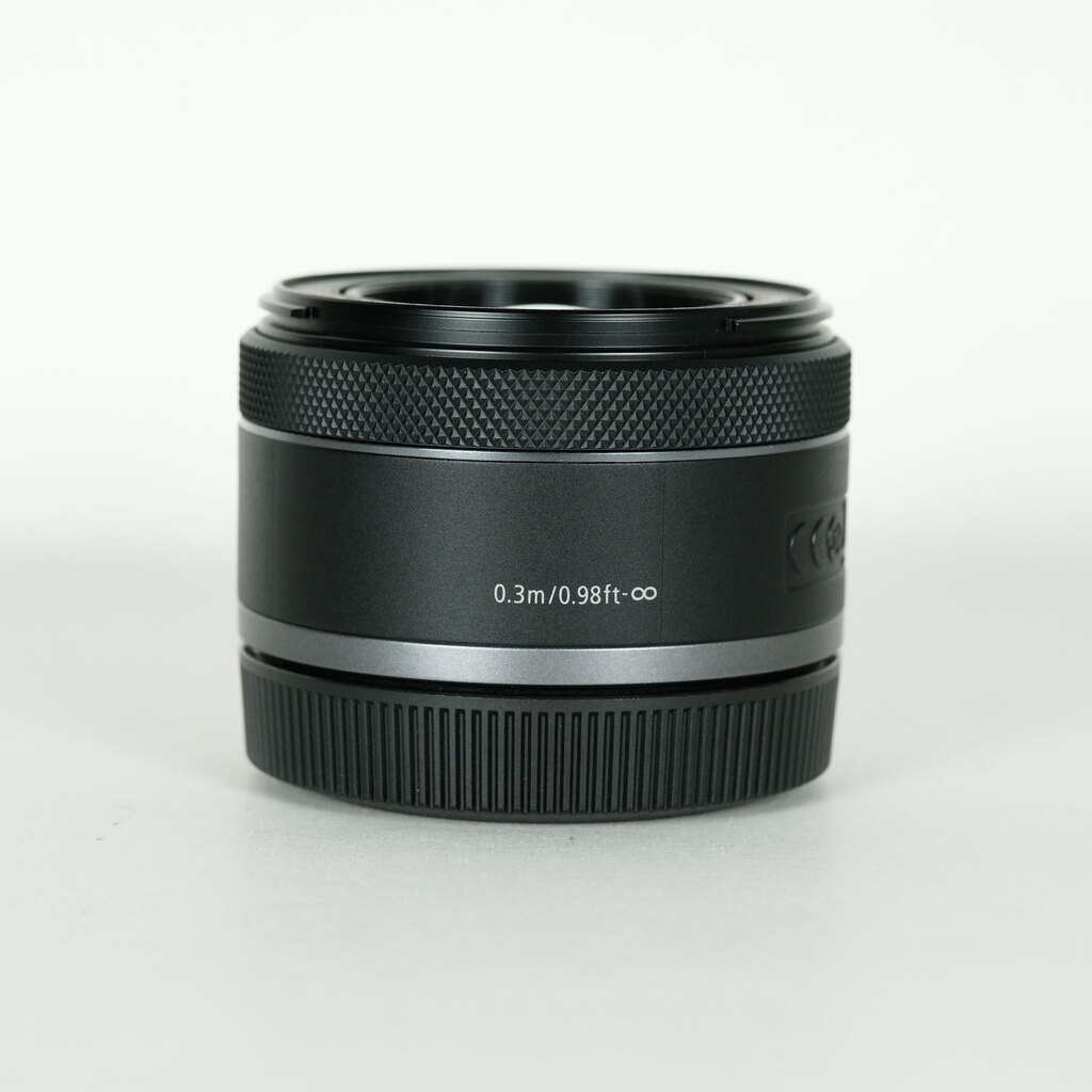 Canon RF50mm F1.8 STM