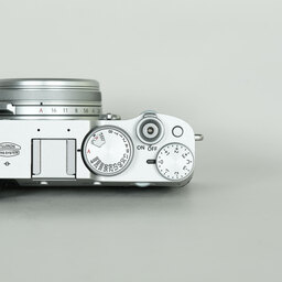 FUJIFILM X100V シルバー