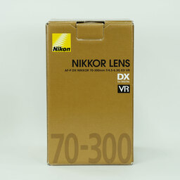 Nikon AF-P DX NIKKOR 70-300mm f/4.5-6.3G ED VR Nikon AF-P DX NIKKOR 70-300mm f/4.5-6.3G ED VR