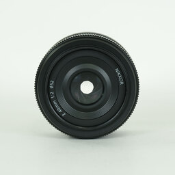 Nikon NIKKOR Z 40mm f/2 Nikon NIKKOR Z 40mm f/2