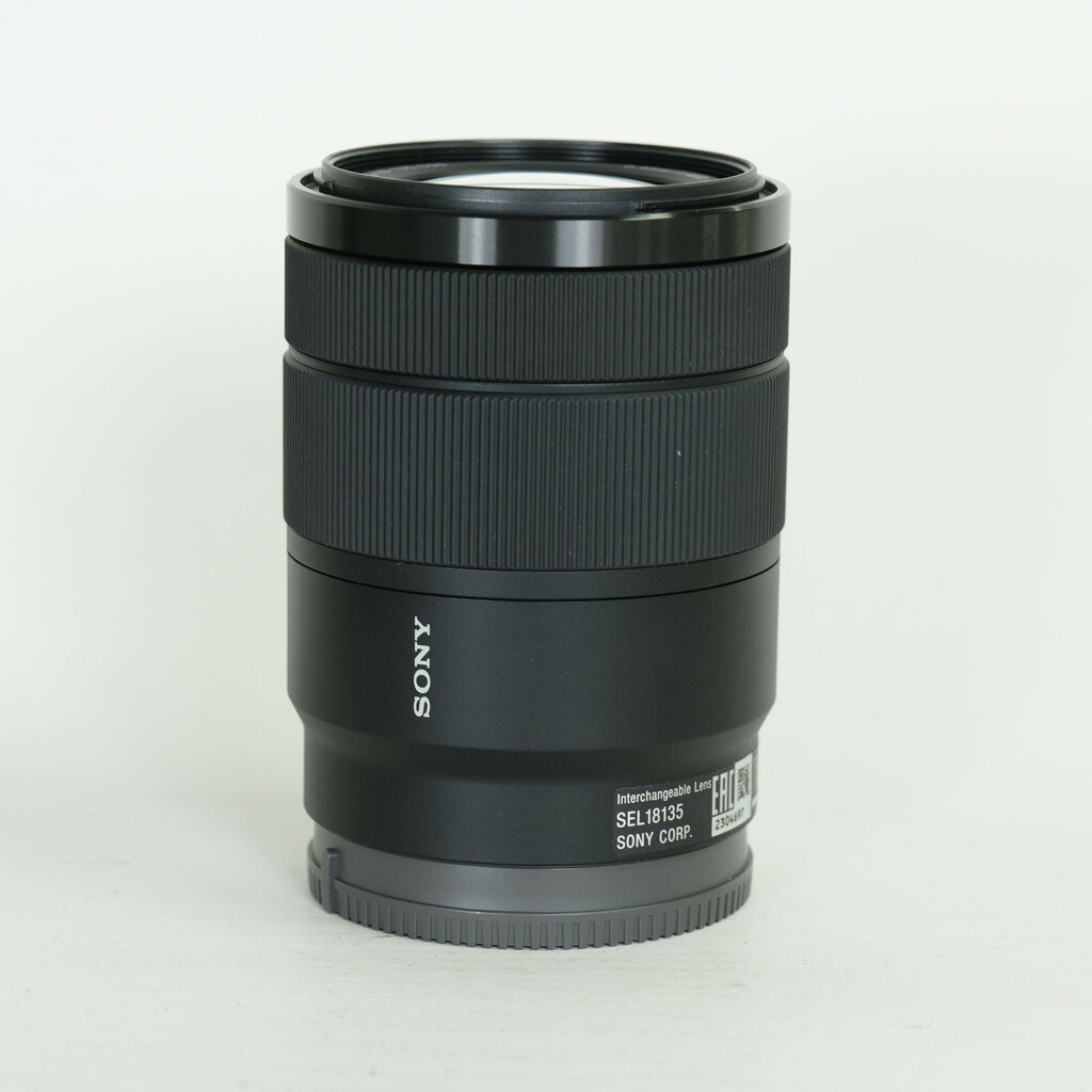 SONY E 18-135mm F3.5-5.6 OSS SEL18135
