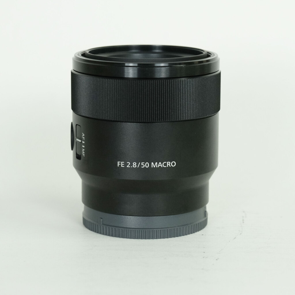 SONY FE 50mm F2.8 Macro SEL50M28