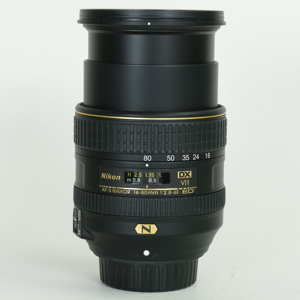 Nikon AF-S DX NIKKOR 16-80mm f/2.8-4E ED VR Nikon AF-S DX NIKKOR 16-80mm f/2.8-4E ED VR