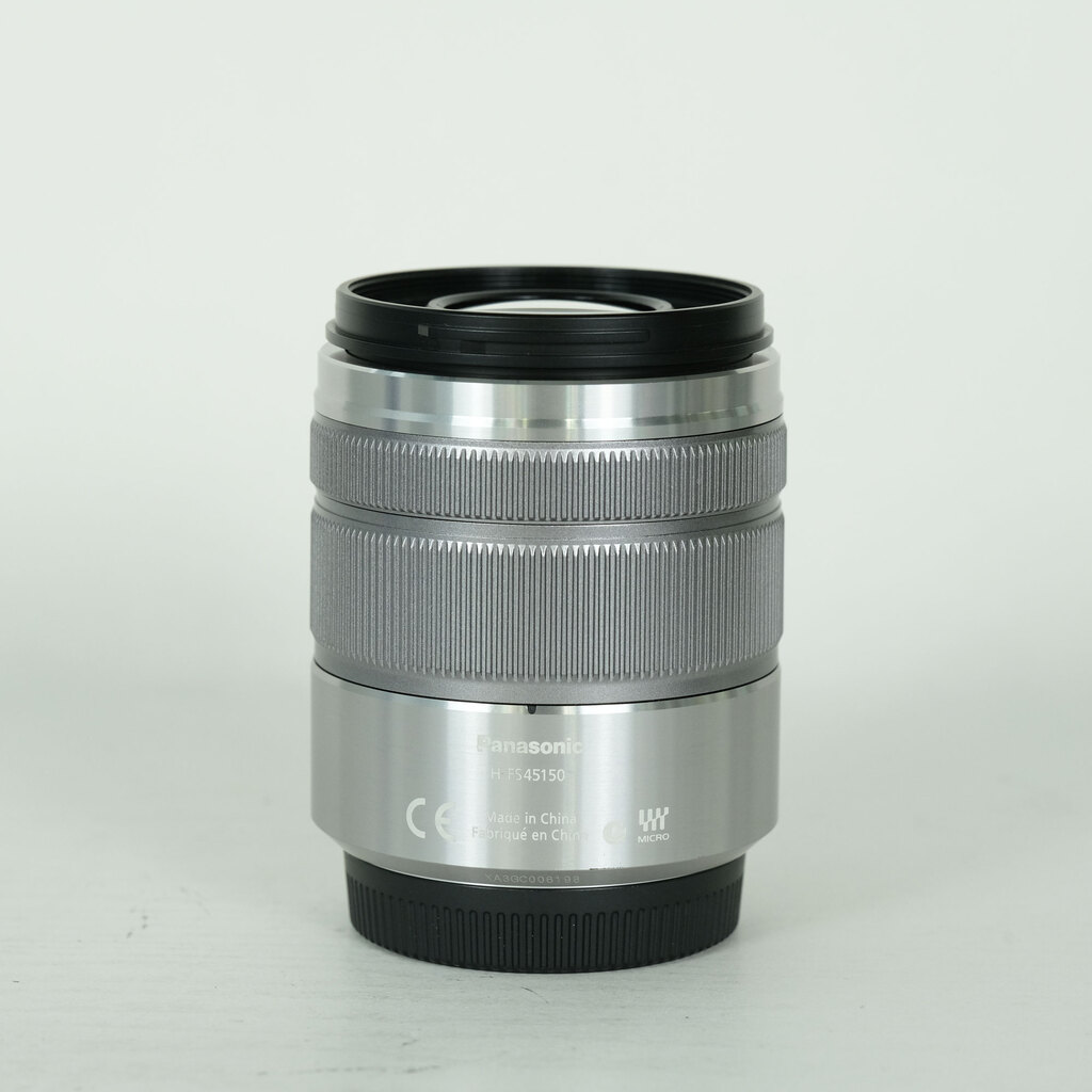 Panasonic LUMIX G VARIO 45-150mm / F4.0-5.6 ASPH. / MEGA O.I.S.