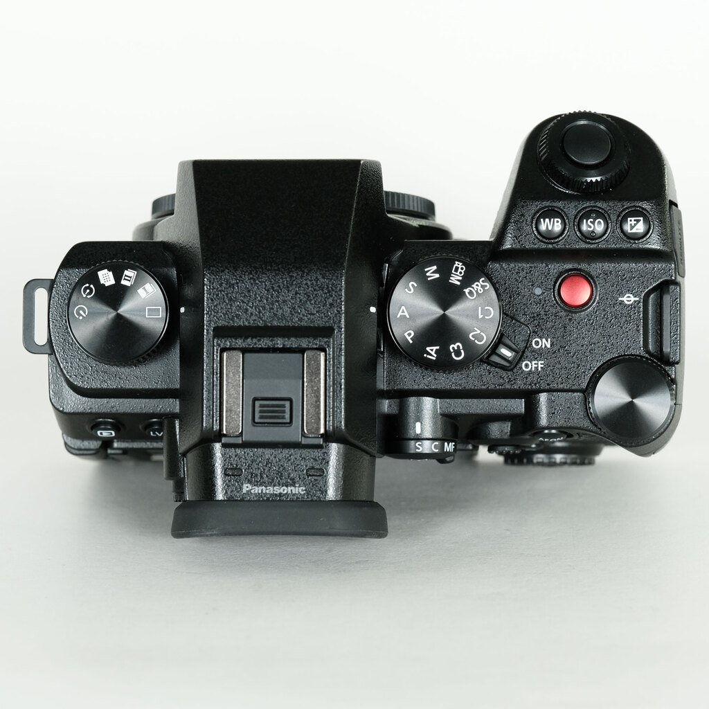 Panasonic LUMIX S5II DC-S5M2