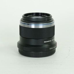 OLYMPUS M.ZUIKO DIGITAL 45mm F1.8 OLYMPUS M.ZUIKO DIGITAL 45mm F1.8