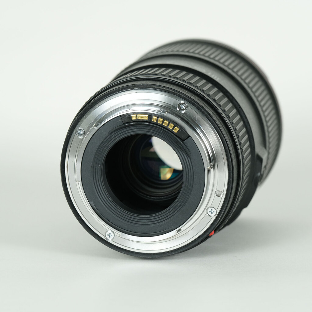 Canon EF16-35mm F4L IS USMの出品 | ONE SCENE（ワンシーン）