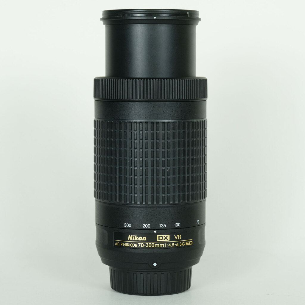 Nikon AF-P DX NIKKOR 70-300mm f/4.5-6.3G ED VR Nikon AF-P DX NIKKOR 70-300mm f/4.5-6.3G ED VR