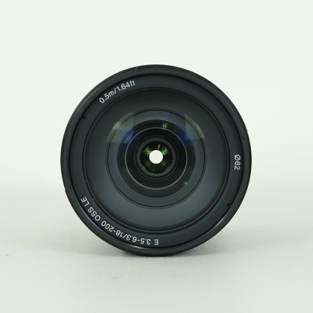 SONY E18-200mm F3.5-6.3 OSS LE SEL18200LE