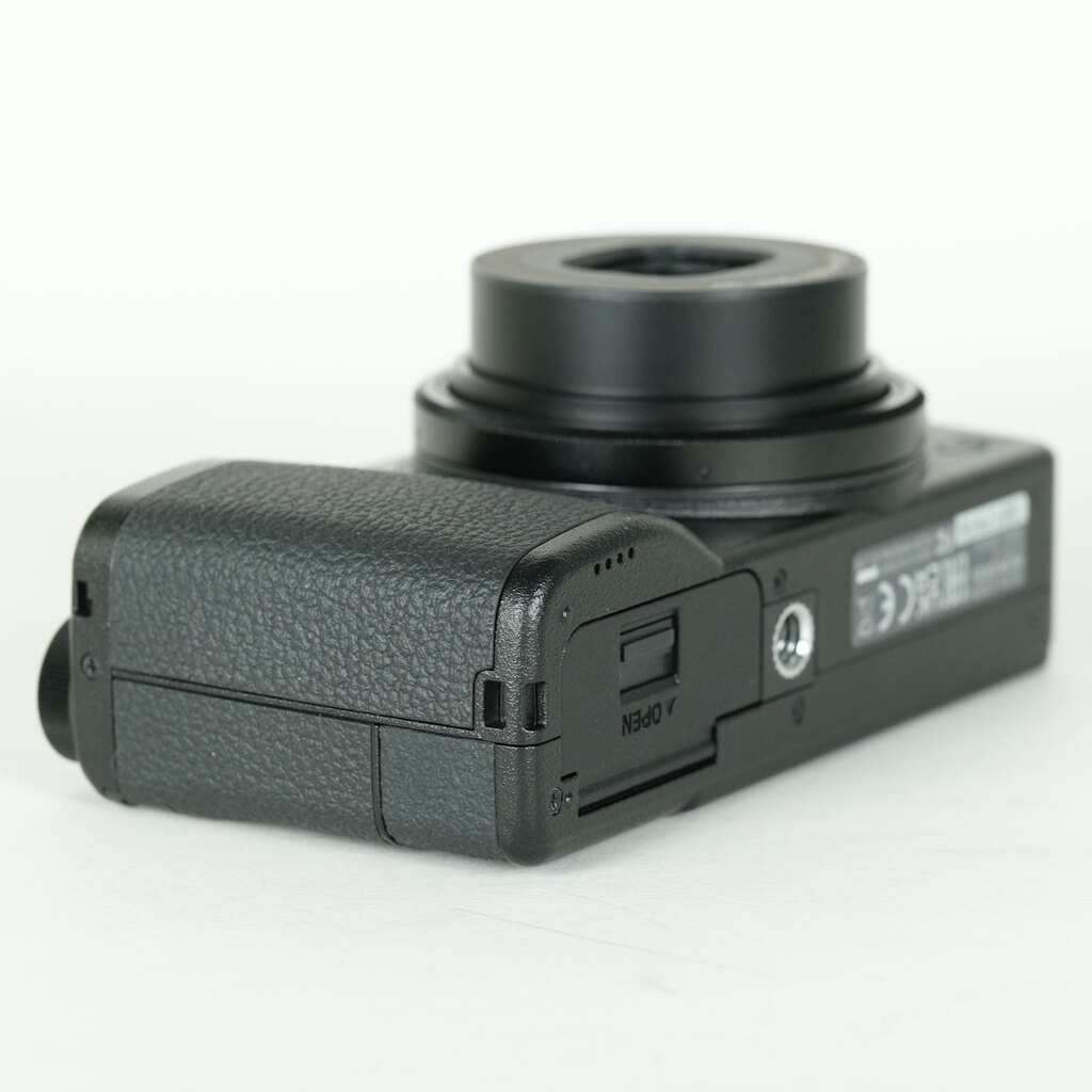 RICOH GR IIIx RICOH GR IIIx