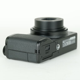 RICOH GR IIIx RICOH GR IIIx