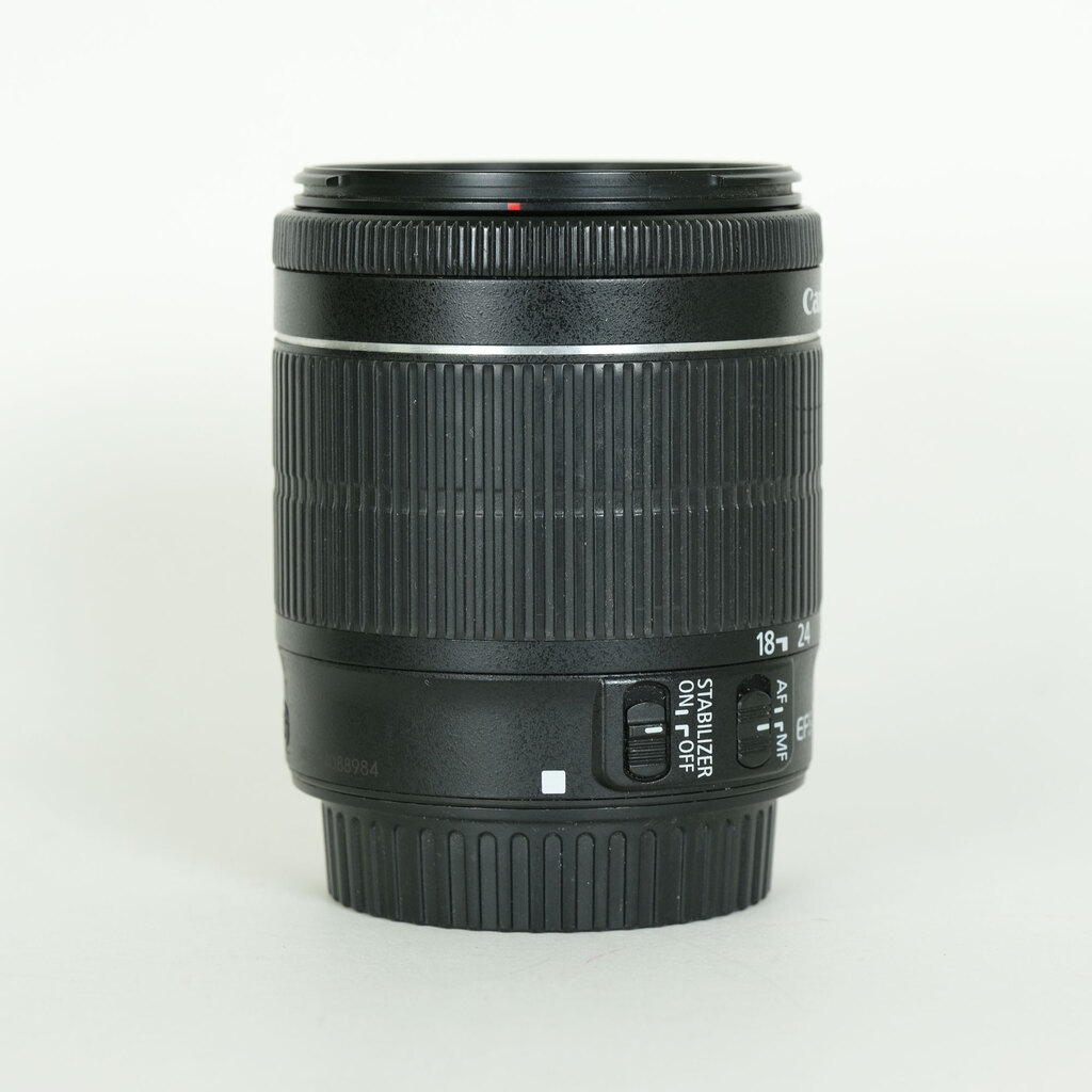 Canon EF-S18-55mm F3.5-5.6 IS STM