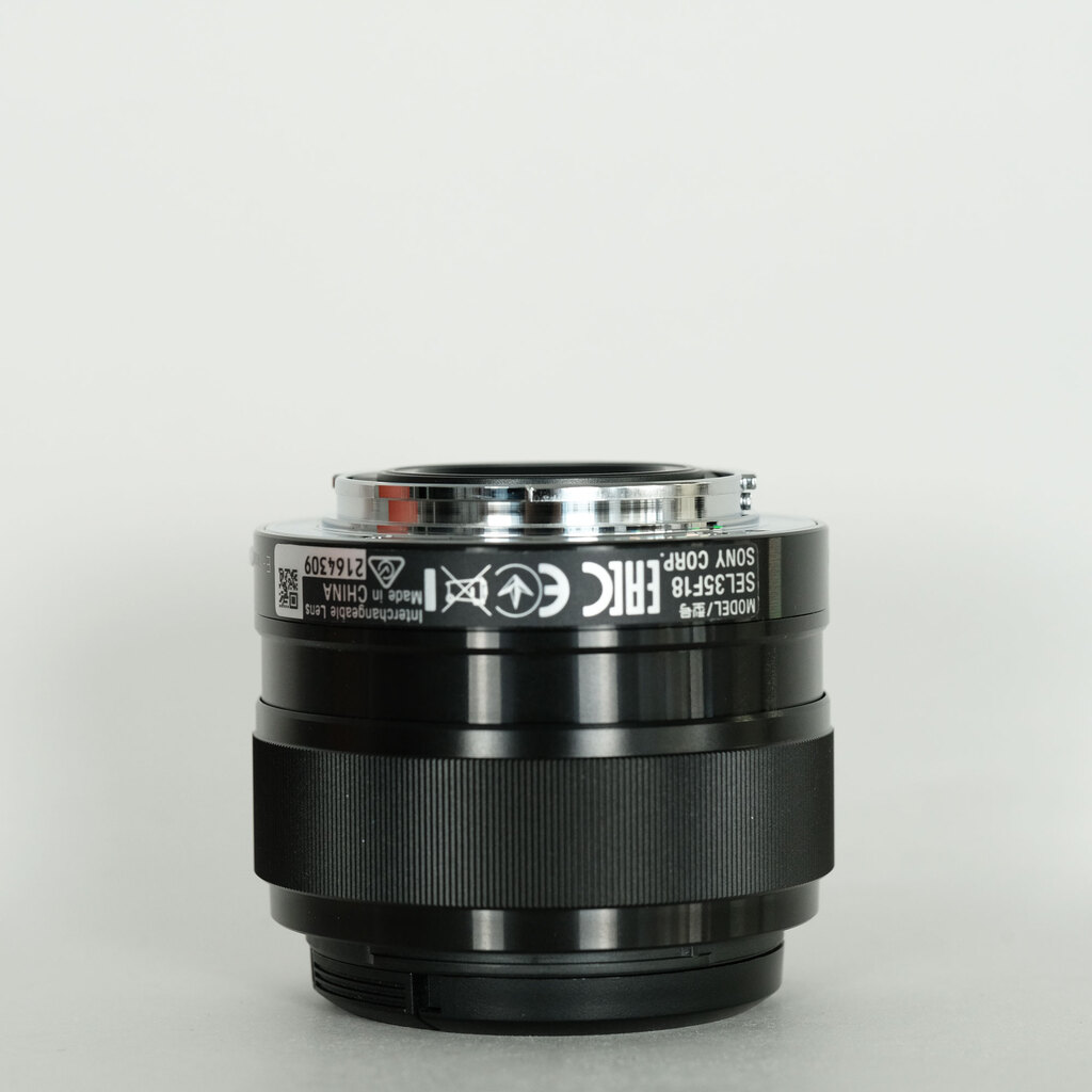 SONY E 35mm F1.8 OSS SEL35F18 SONY E 35mm F1.8 OSS SEL35F18