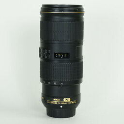 Nikon AF-S NIKKOR 70-200mm f/4G ED VR Nikon AF-S NIKKOR 70-200mm f/4G ED VR