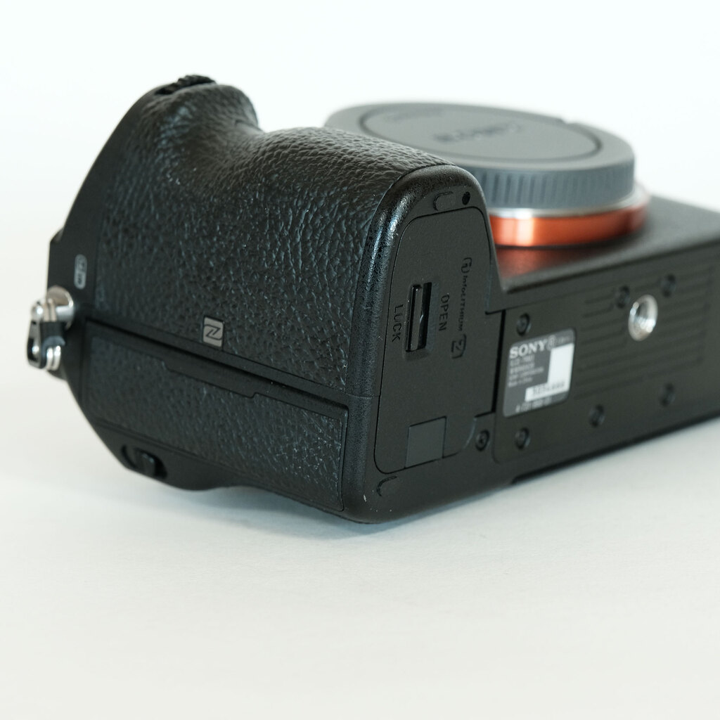 SONY α7R III（ILCE-7RM3）