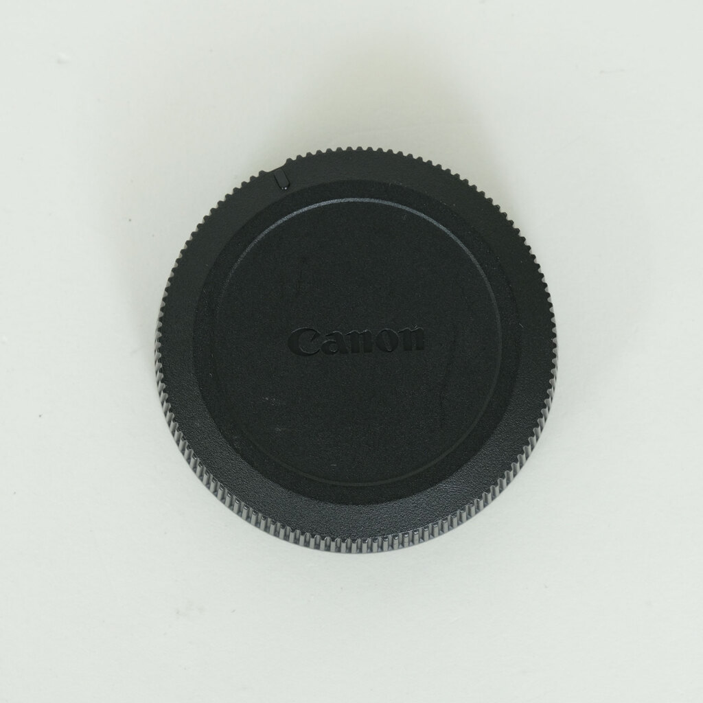 Canon RF24-240mm F4-6.3 IS USM