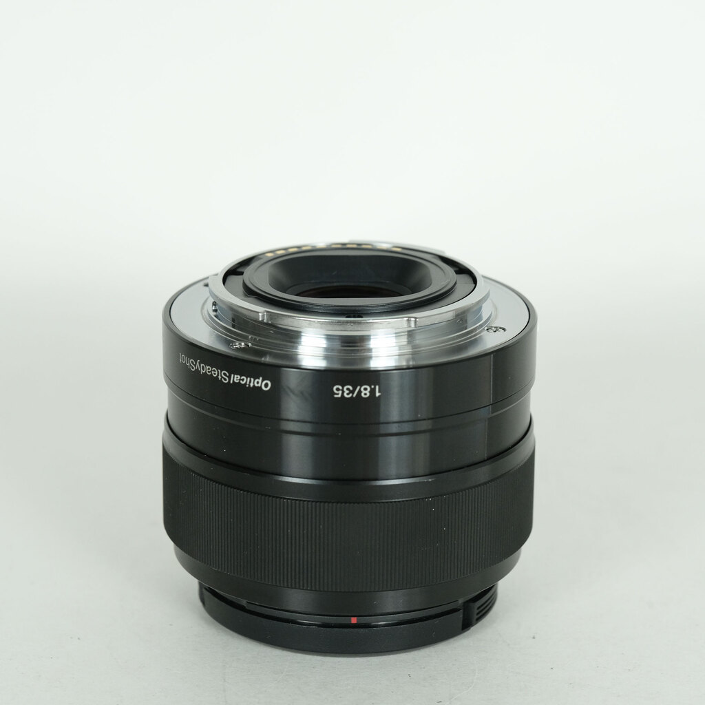 SONY E 35mm F1.8 OSS SEL35F18