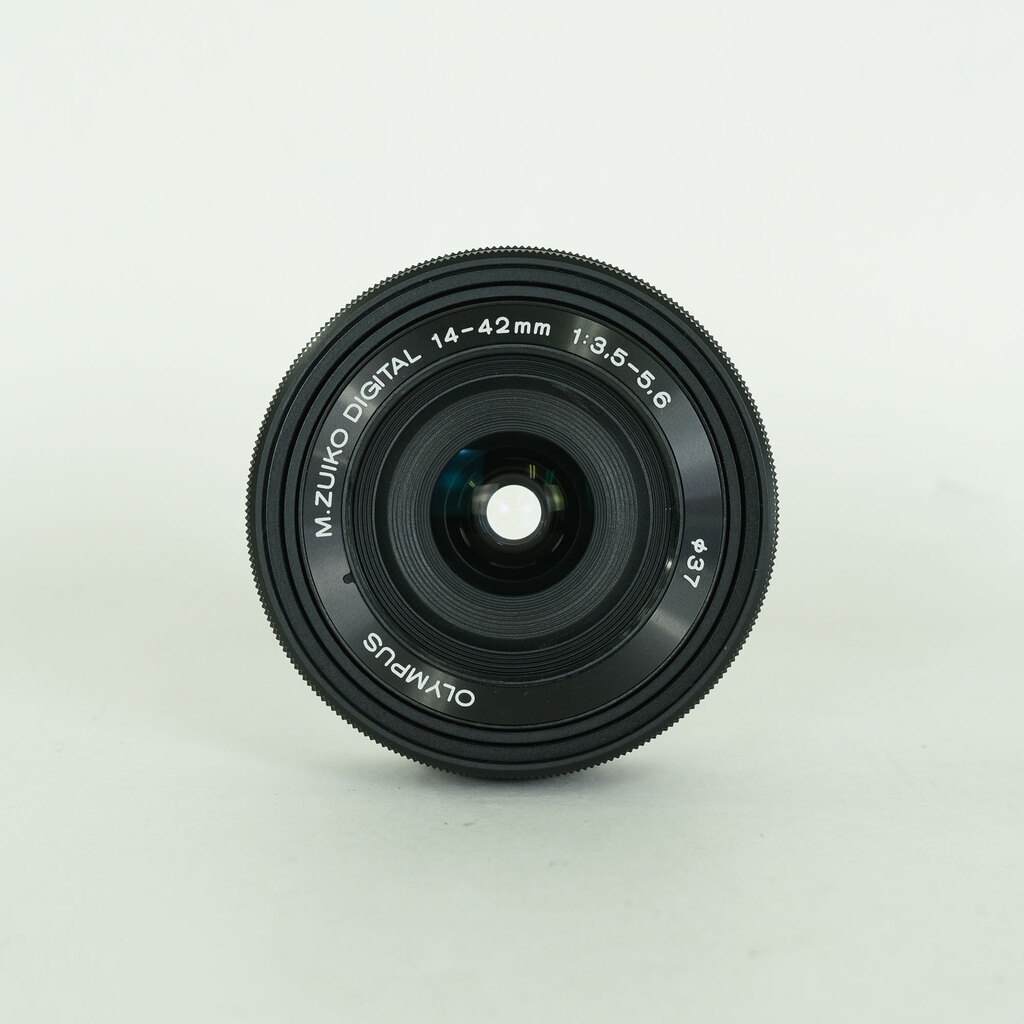 OLYMPUS M.ZUIKO DIGITAL ED 14-42mm F3.5-5.6 EZ ブラック OLYMPUS M.ZUIKO DIGITAL ED 14-42mm F3.5-5.6 EZ ブラック