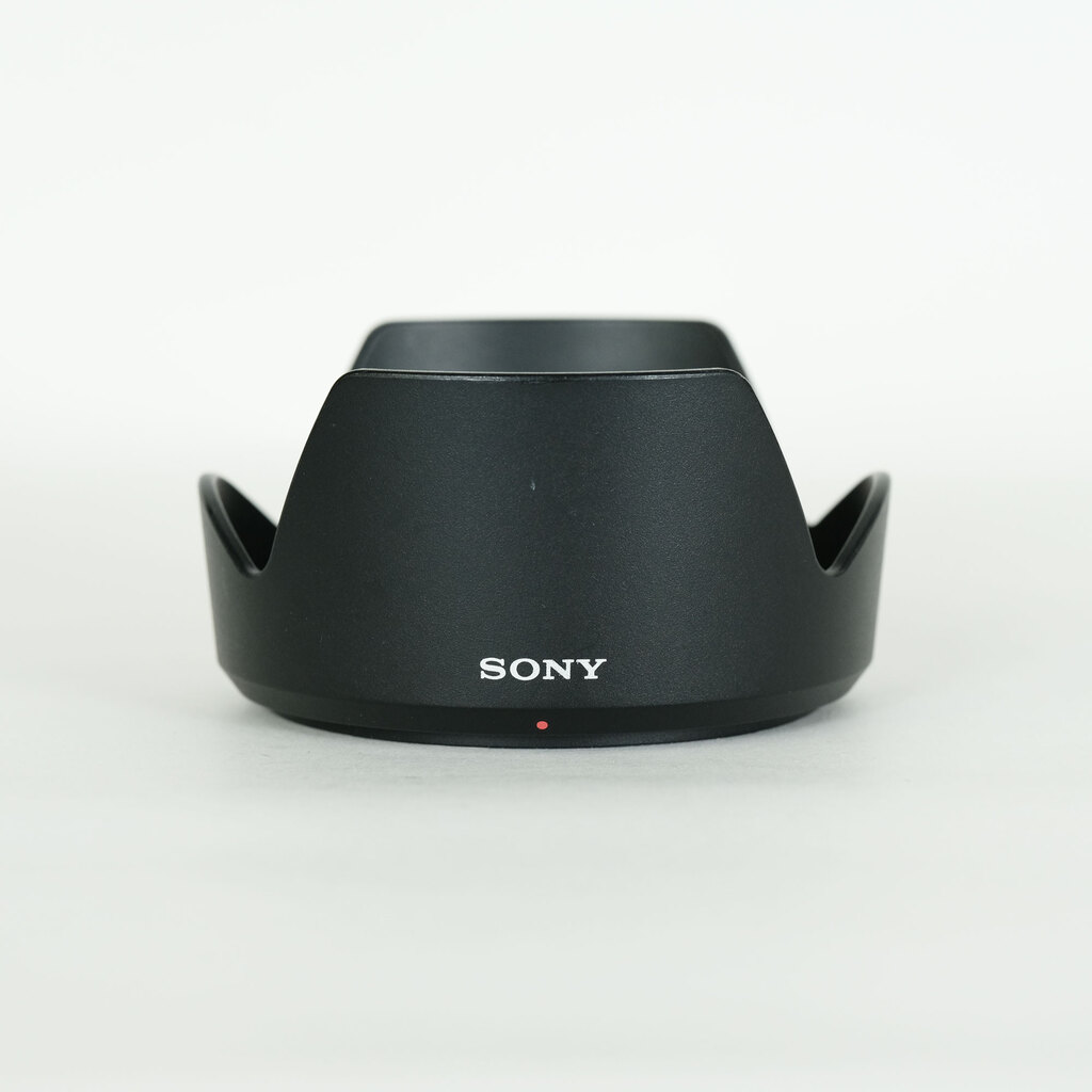 SONY E 18-135mm F3.5-5.6 OSS SEL18135