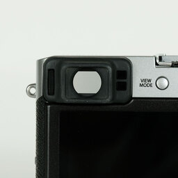 FUJIFILM X100F シルバー FUJIFILM X100F シルバー