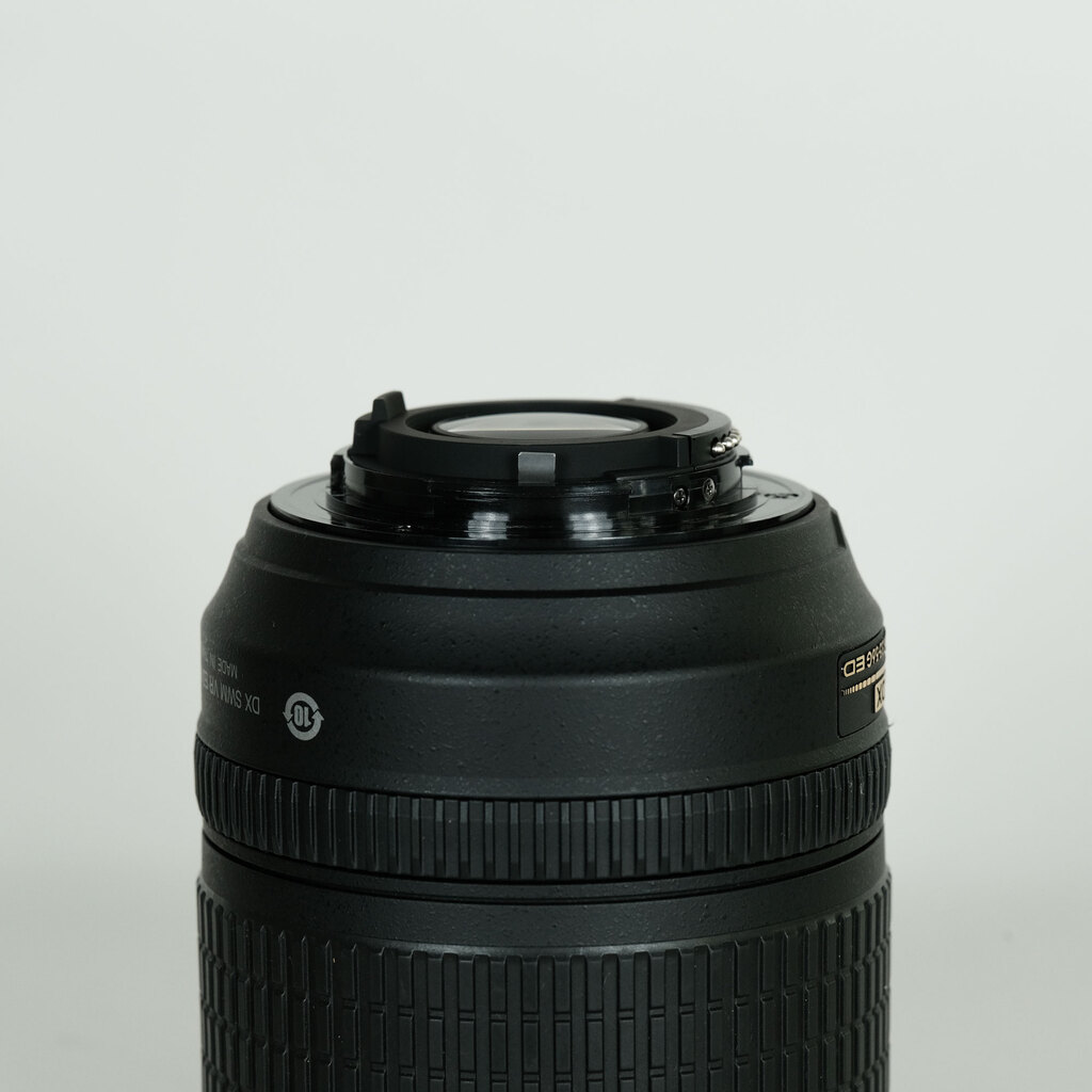 Nikon AF-S DX NIKKOR 18-105mm F3.5-5.6G ED VR