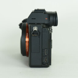 SONY α7R III（ILCE-7RM3）
