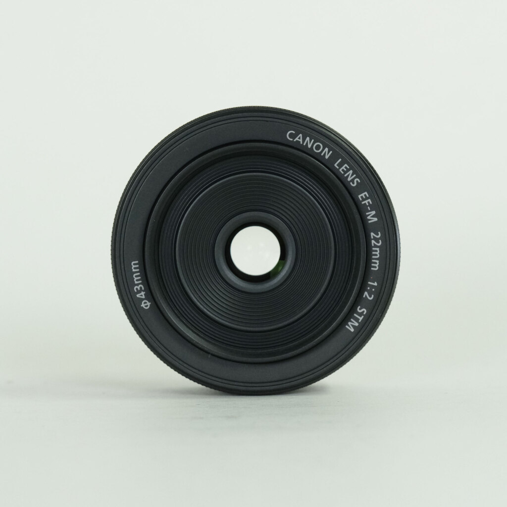Canon EF-M22mm F2 STM