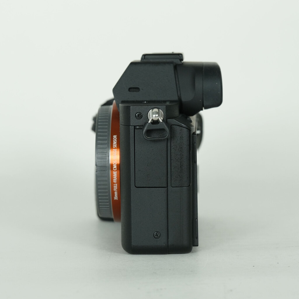 SONY α7 II(ILCE-7M2) SONY α7 II(ILCE-7M2)