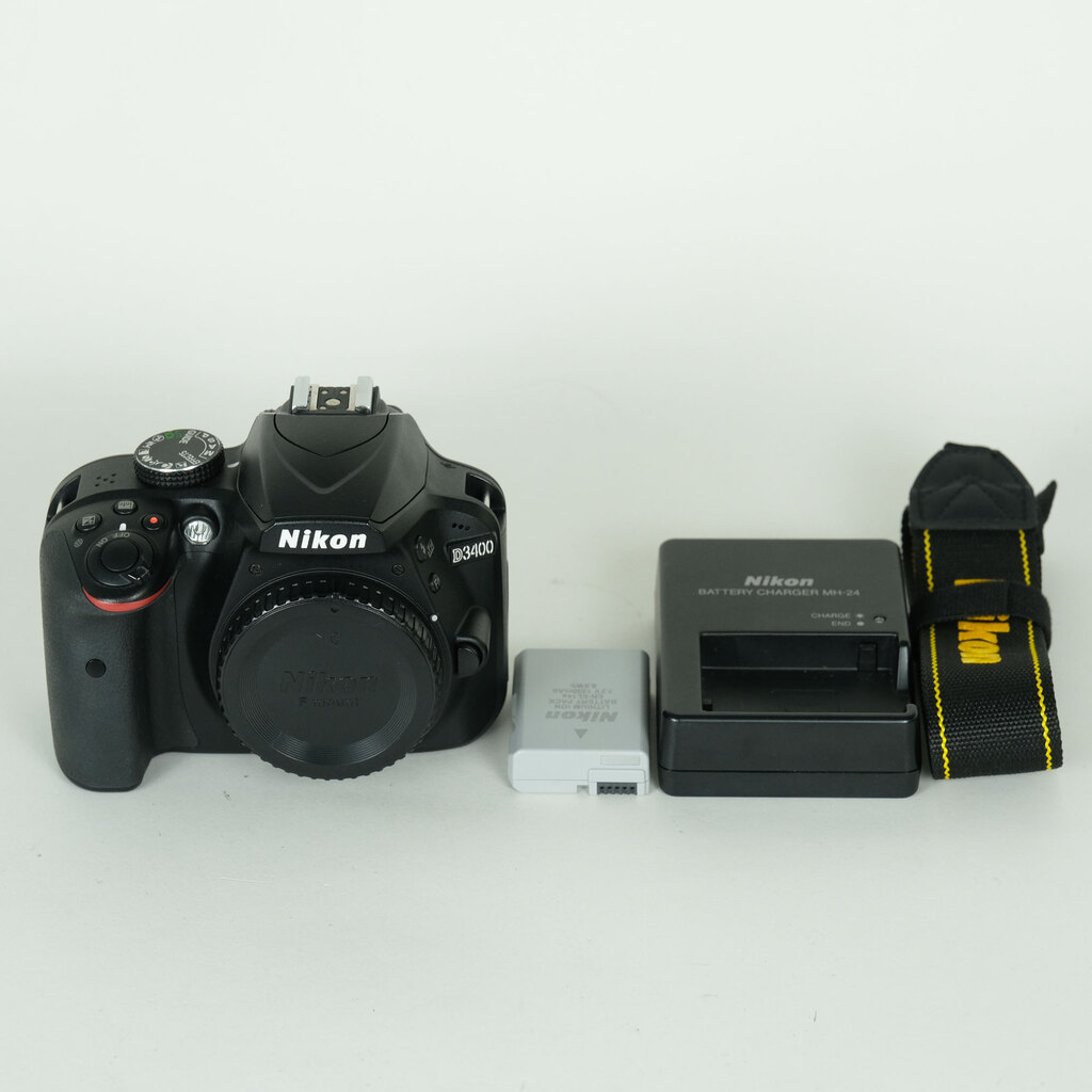 Nikon D3400