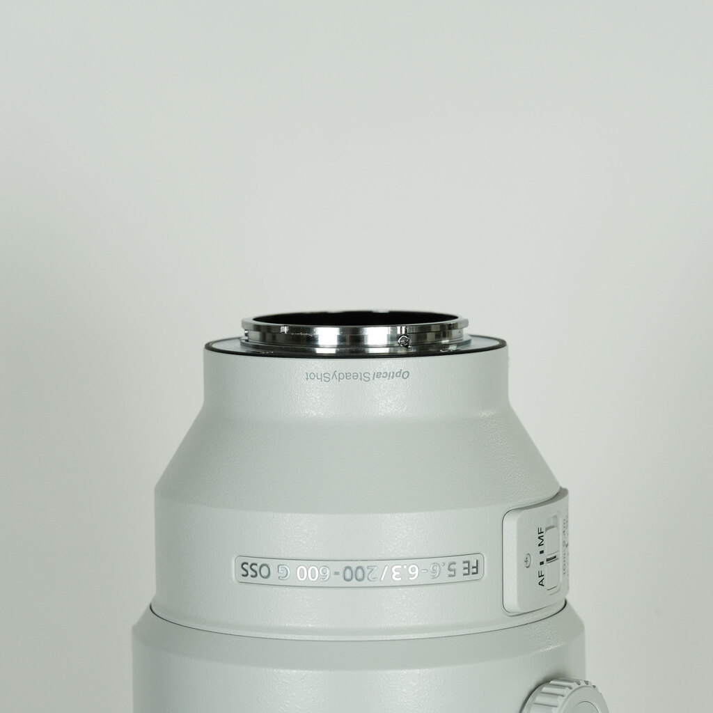 SONY FE 200-600mm F5.6-6.3 G OSS SEL200600G