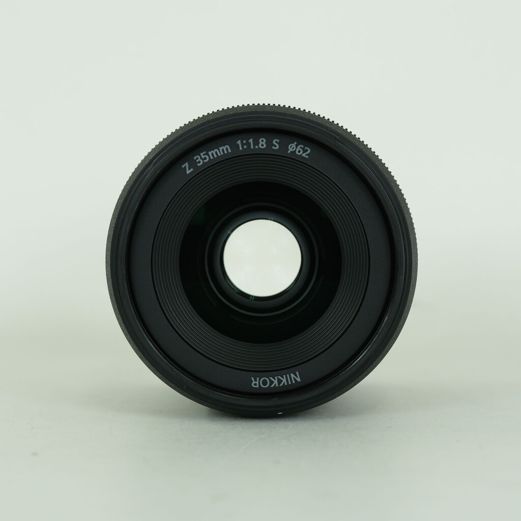 Nikon NIKKOR Z 35mm f/1.8 S Nikon NIKKOR Z 35mm f/1.8 S