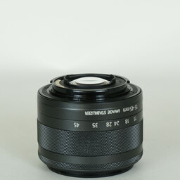 Canon EF-M15-45mm F3.5-6.3 IS STM