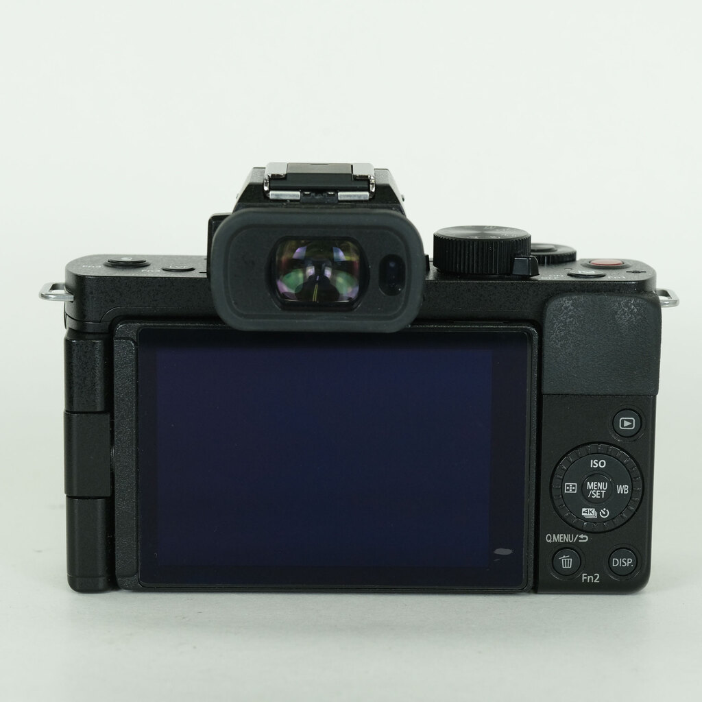 Panasonic LUMIX DC-G100 Panasonic LUMIX DC-G100