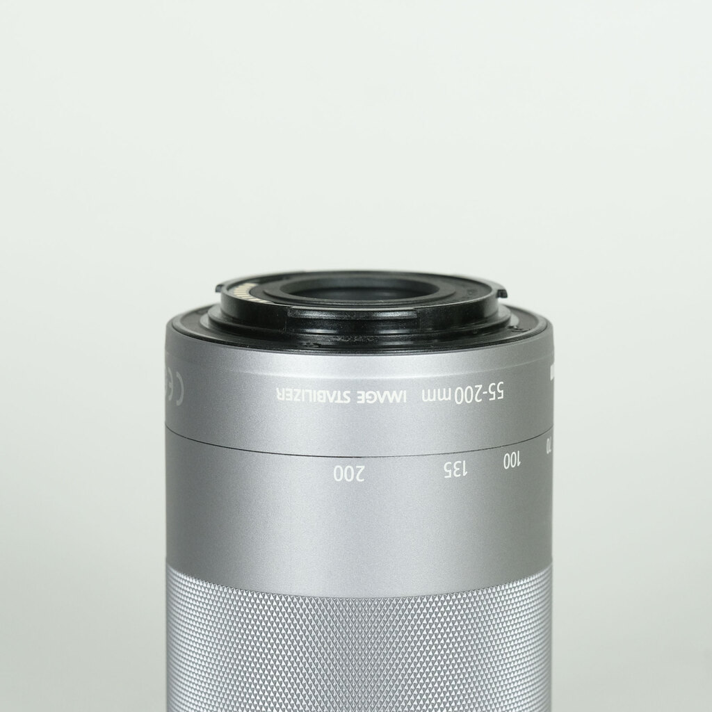Canon EF-M55-200mm F4.5-6.3 IS STM シルバー