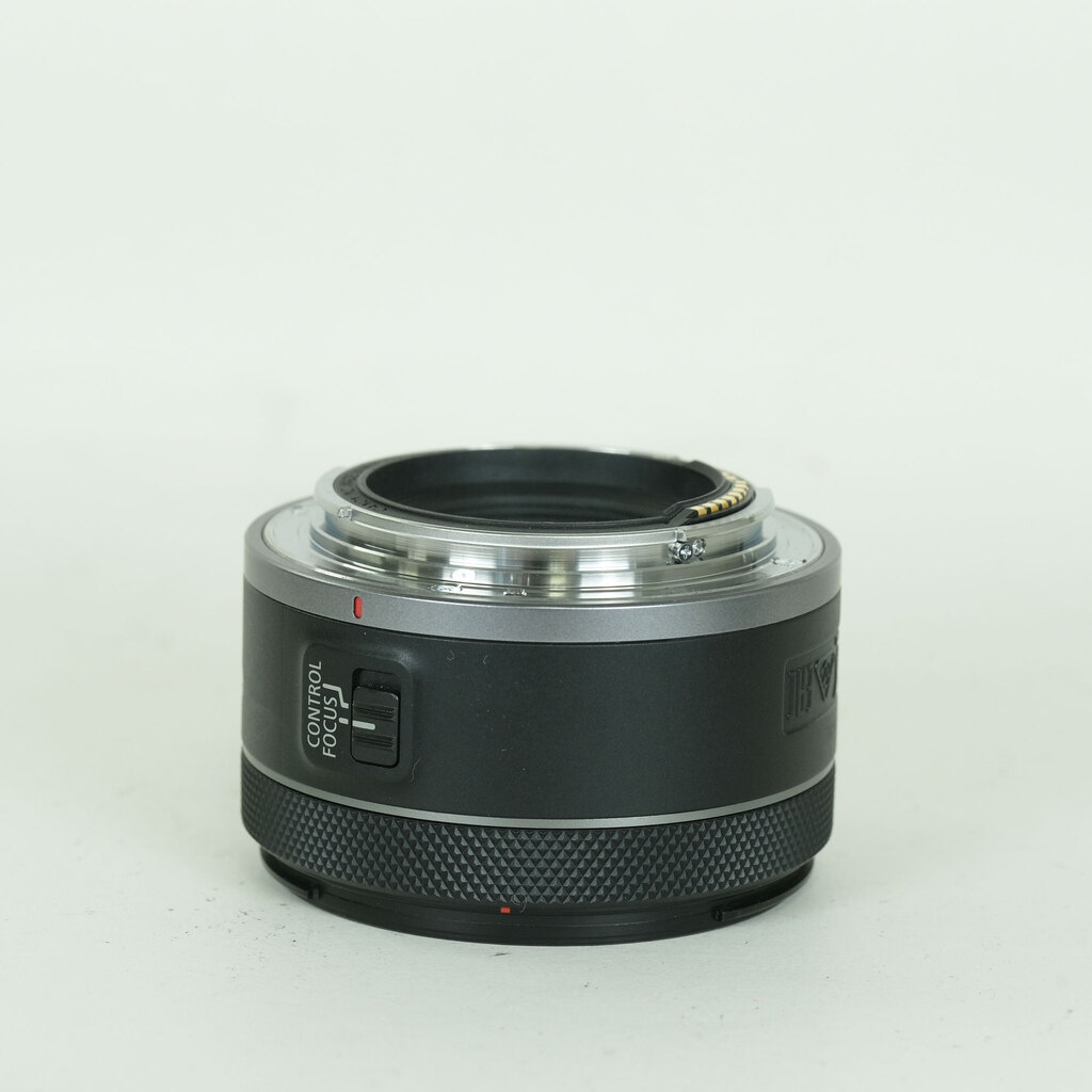 Canon RF50mm F1.8 STM