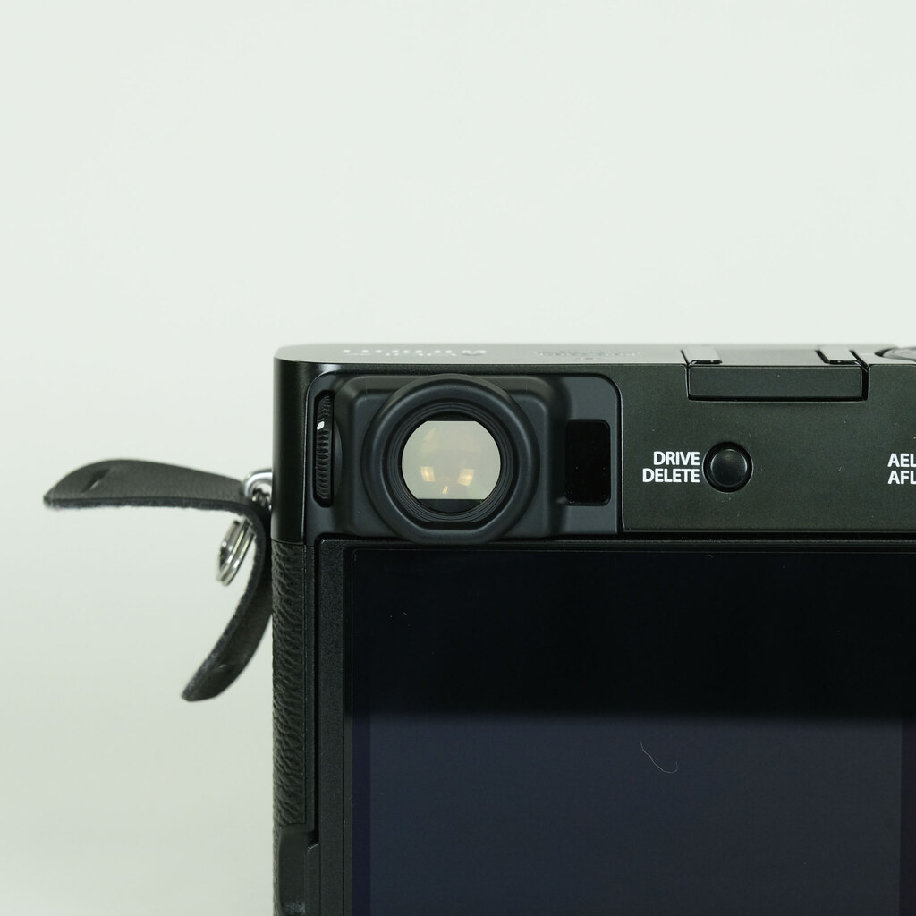 FUJIFILM X100V ブラック