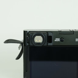 FUJIFILM X100V ブラック